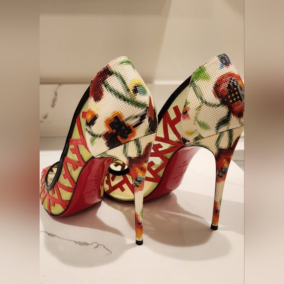 CHRISTIAN LOUBOUTIN Tititata 100mm Size 38 - Picture 5 of 12